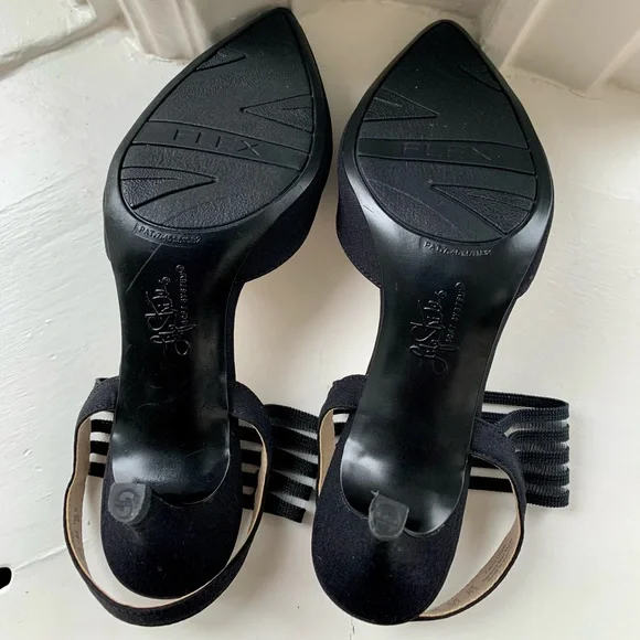 Life Stride Black High Heels NWOT - Picture 4 of 10